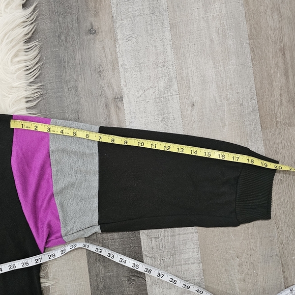 Disney  What AWonderful Nightmare Sleep Shirt - Picture 2 of 7